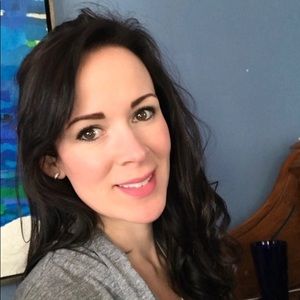 Meet your Posher, Stella